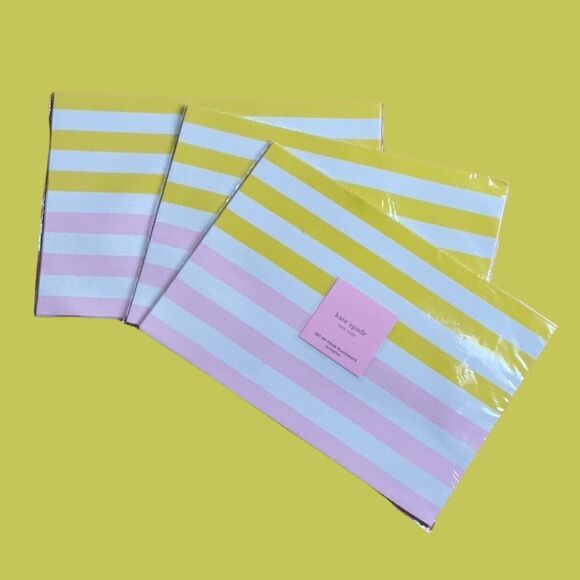 KATE SPADE NEW SPRINGTIME 4 PIECE PLACEMENT SET 13”x19” - Picture 5 of 8